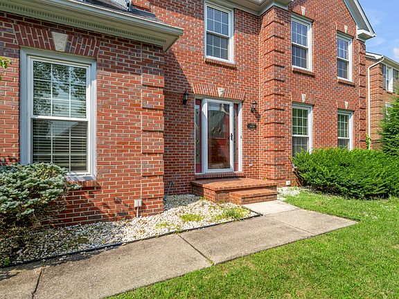 5th image of 3450 Chestnut Hill Ln