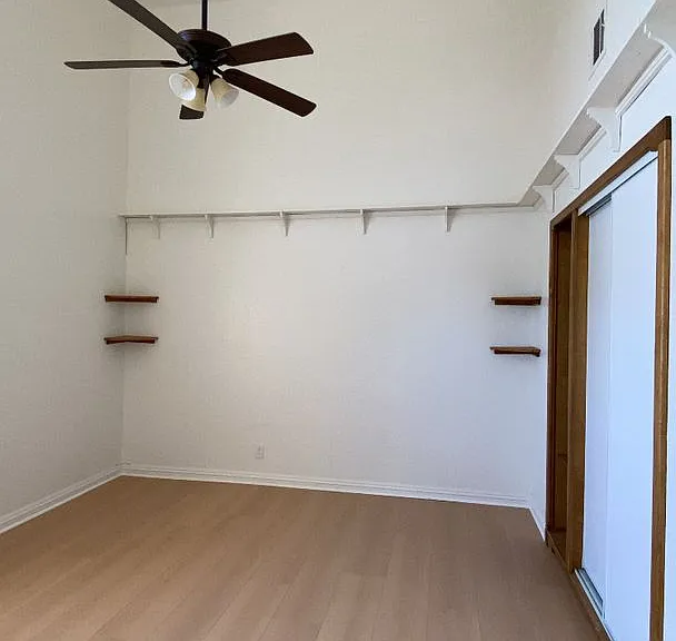 6005 Brougham St — Photo 16