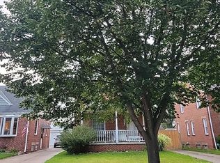 8714 Orchard Ave, Brooklyn, OH
