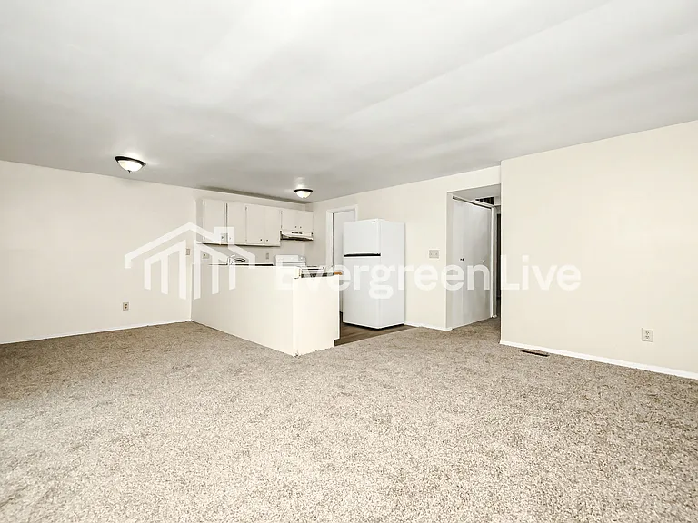 8229 Mount Carmel St — Photo 7