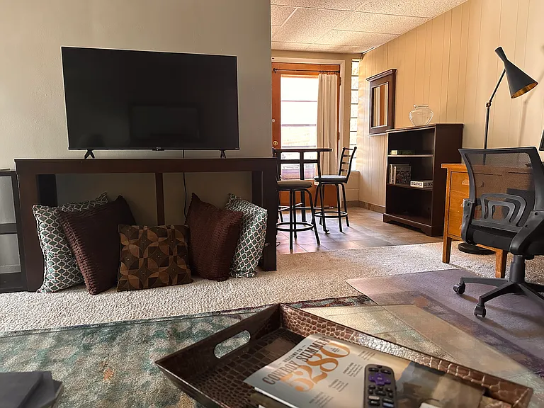55" Roku TV