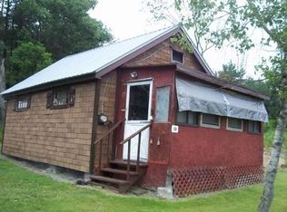 124 Alamogin Rd, Hammond, NY 13646