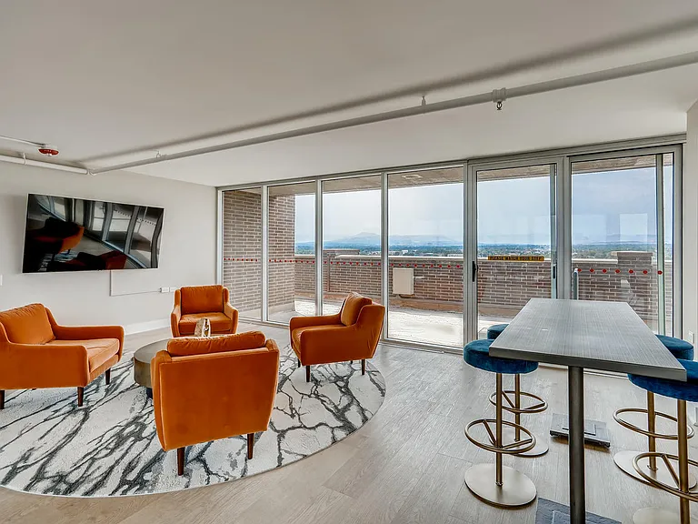 The elements at Sloan's Lake | Denver, CO Apartments