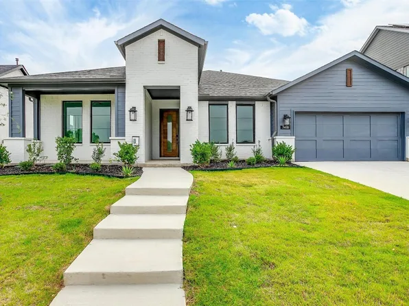 7416 Soaring Eagle Dr, Fort Worth, TX 76179