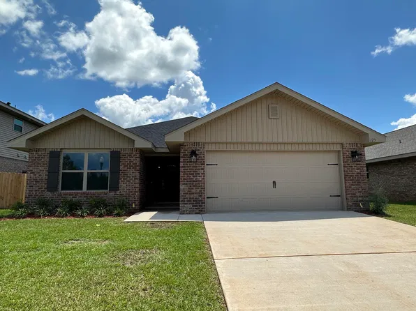 304 Keswick Ln, Crestview, FL 32536