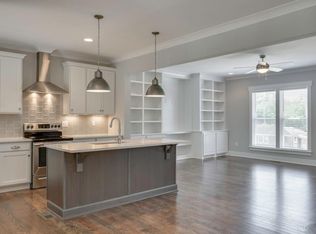1112A Walsh St, Nashville, TN 37208
