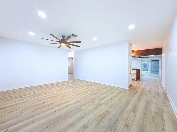 12 SW 13th Court, Deerfield Beach, FL 33441