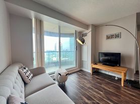 7 Lorraine Dr