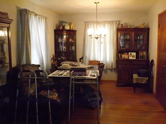 5th image of 4023 Miller Rd