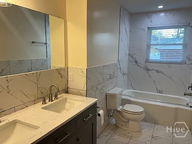 16 Herty Ave — Photo 8