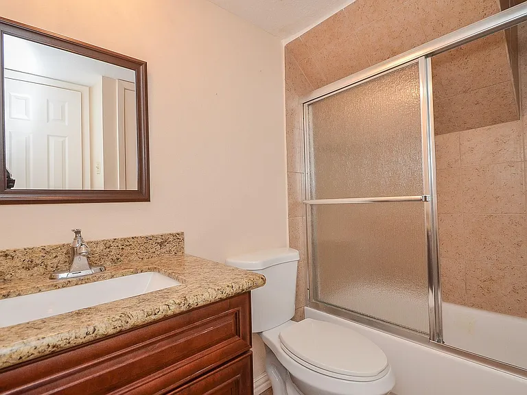 2209 Bauer Dr #B — Photo 7