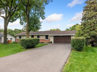 111 Glendale Dr, Long Lake, MN 55356