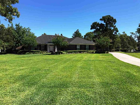4th image of 6605 Camelot Ct