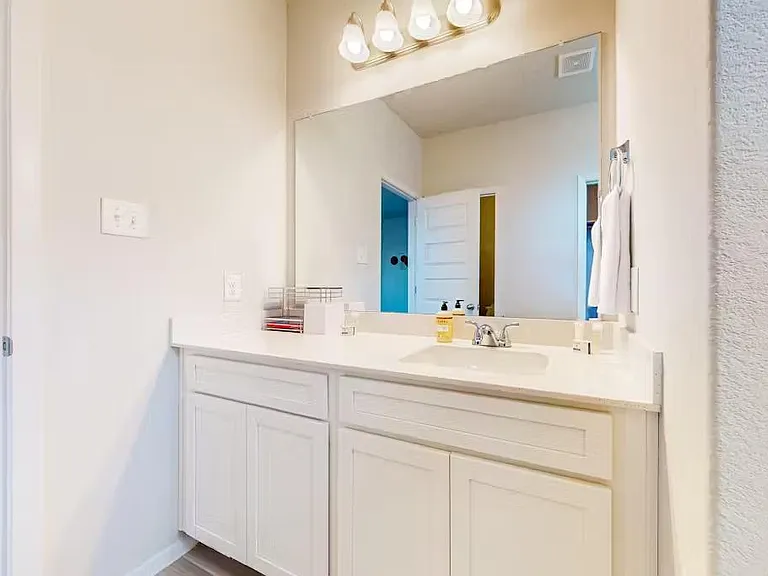 11701 Lago De Garda Dr — Photo 10