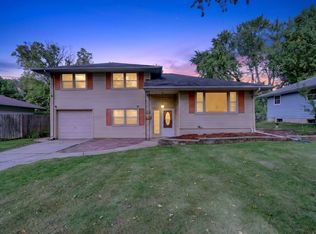 3804 Seward Ave, Rockford, IL 61108