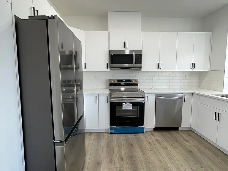 7110 Keswick Dr SW — Photo 21