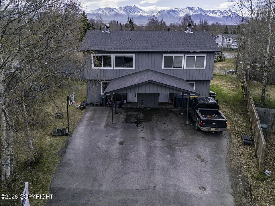 1st image of 8941 Woodstock Cir
