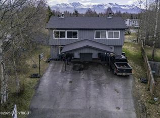 8941 Woodstock Cir, Anchorage, AK 99502