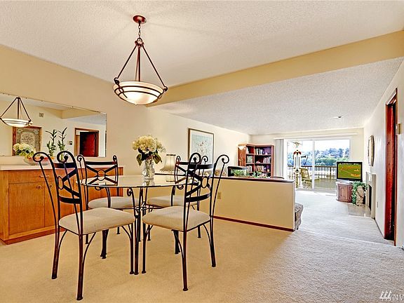 5th image of 2253 Gilman Dr W APT 302