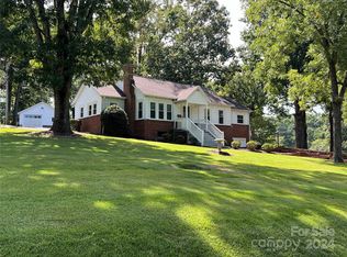 112 Linwood Dr, Albemarle, NC 28001