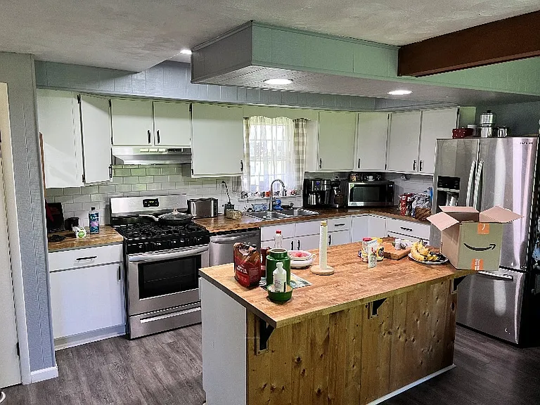22 Knollcrest Ln — Photo 3