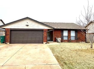 1408 Chimney Hill Rd, Yukon, OK 73099