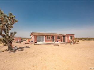 19799 S Dale Evans Rd, Yucca, AZ 86438