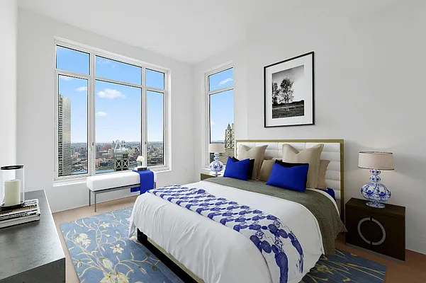 Rented by New York Casas Ltd. | media 25