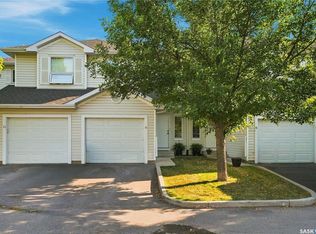 110 Keevil Cres #14, Saskatoon, SK S7N4N8