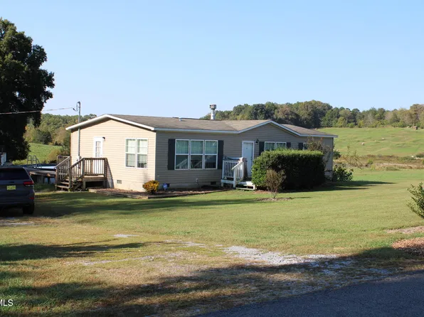 2939 Beecarter Rd, Dandridge, TN 37725