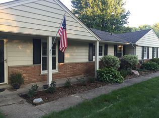 2675 Robindale Ln, Bloomfield Hills, MI