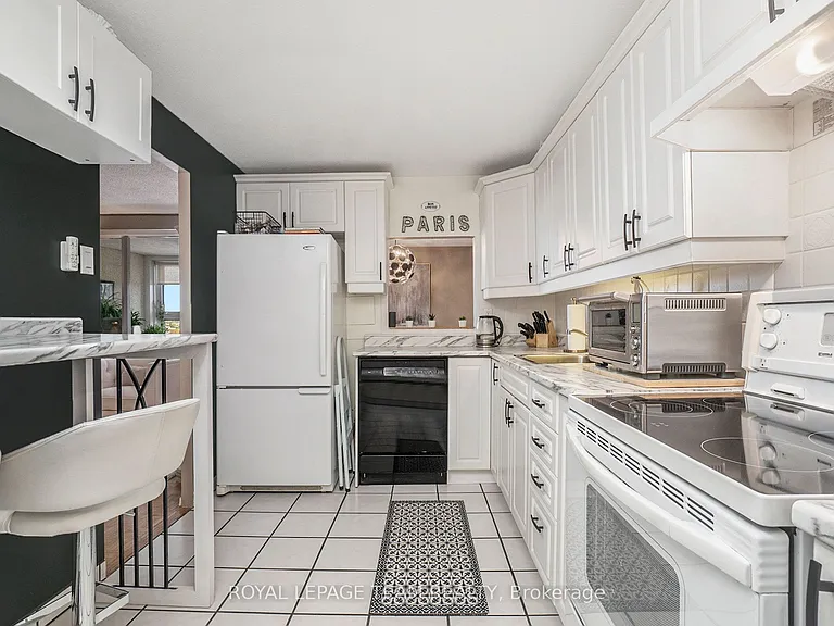 1356 Meadowlands Dr E #705 — Photo 15
