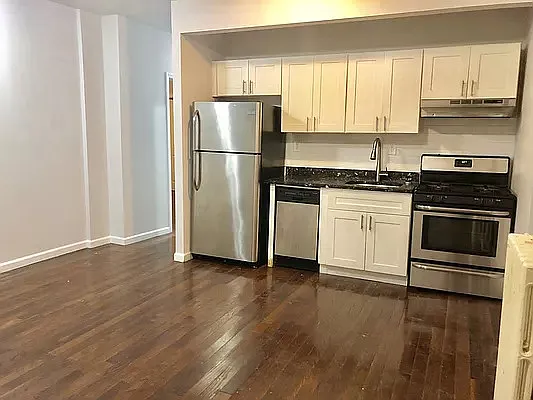 Rented by REAL New York | media 8