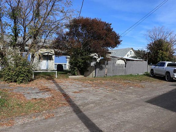 3rd image of 5115 Avenue 5117