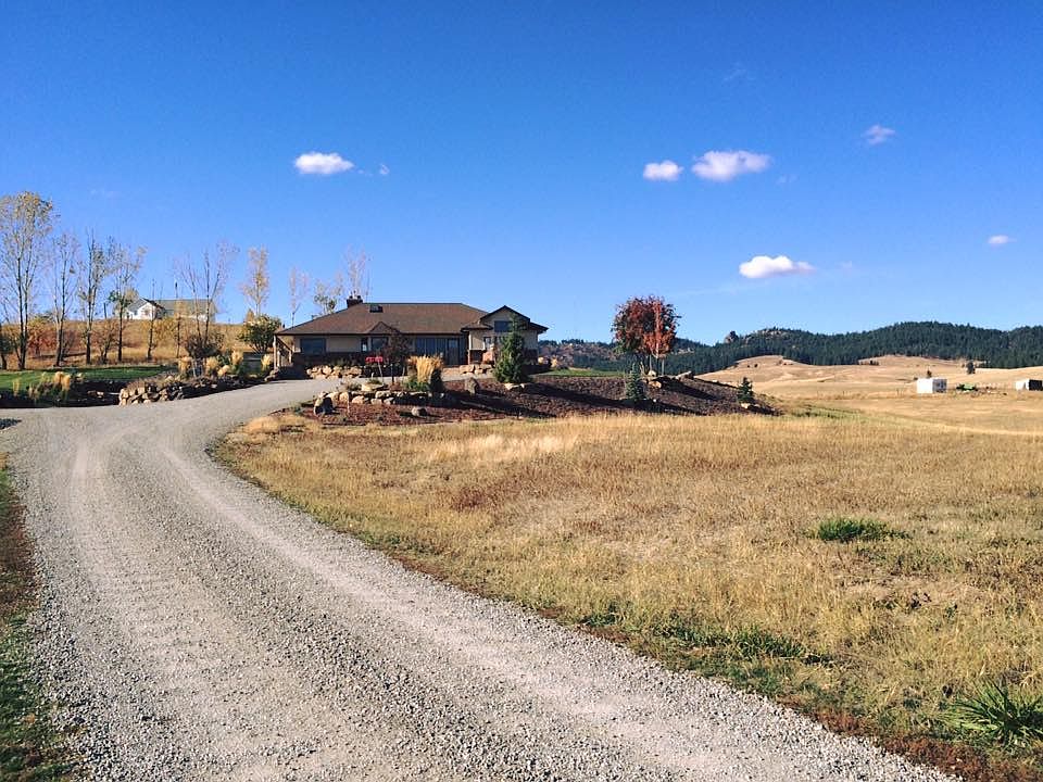 2nd image of 10910 S Sands Rd
