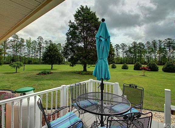 3rd image of 27338 Sussex Dr