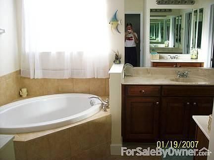3rd image of 20462 Ardore Ln