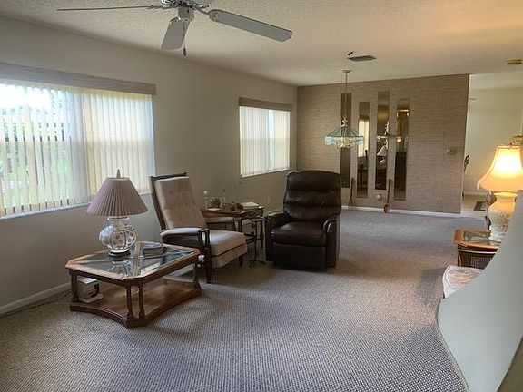 5th image of 1602 Palmland Dr