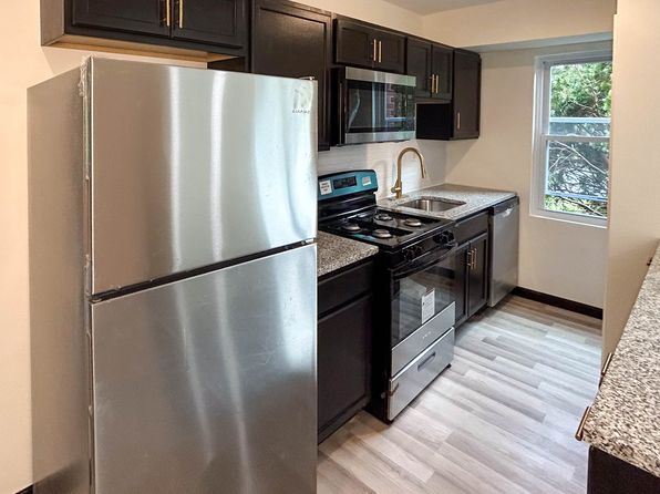 100 Chesapeake St SE APT 4