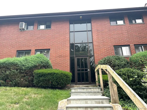 70 West Street #C9, Harrison, NY 10528