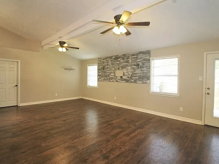 9260 Josey St — Photo 2