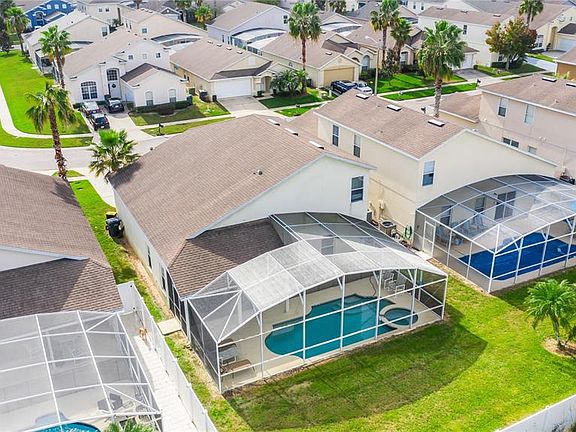 5th image of 936 Bloomingdale Dr