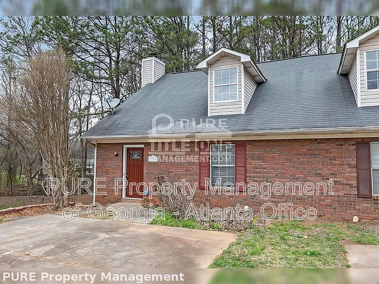 2394 Leeward Ct — Photo 3
