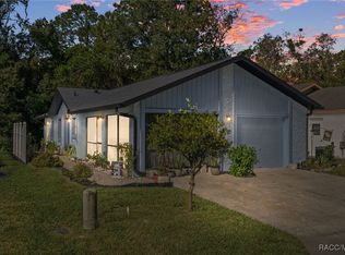 72 Golfview Dr, Homosassa, FL 34446