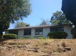 910 15th Ave, Seattle, WA 98122