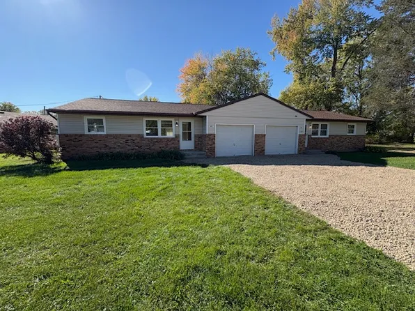 8298 Wakazoo Way, Watervliet, MI 49098