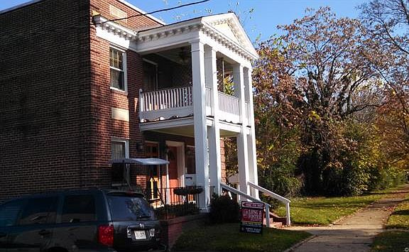 2nd image of 2920 W Grace St APT D