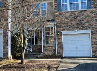 24 Barr Ln, Monroe, NY 10950