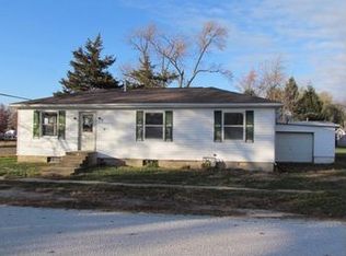 210 W Jefferson St, Auburn, IL 62615