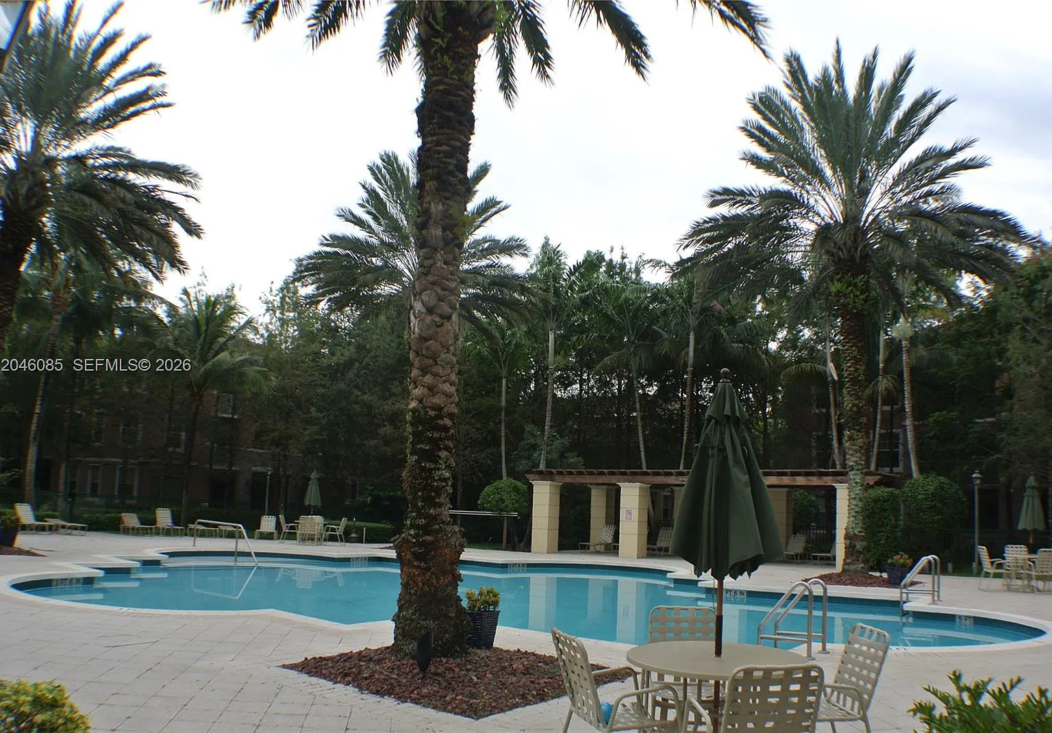 Cypress Pointe At Coral S — Photo 1
